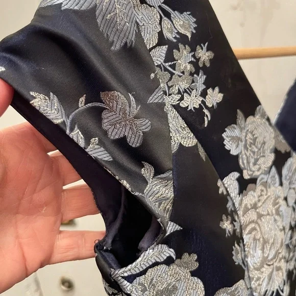 Oleg Cassini | Metallic Brocade Knee Length Dress - Picture 10 of 11